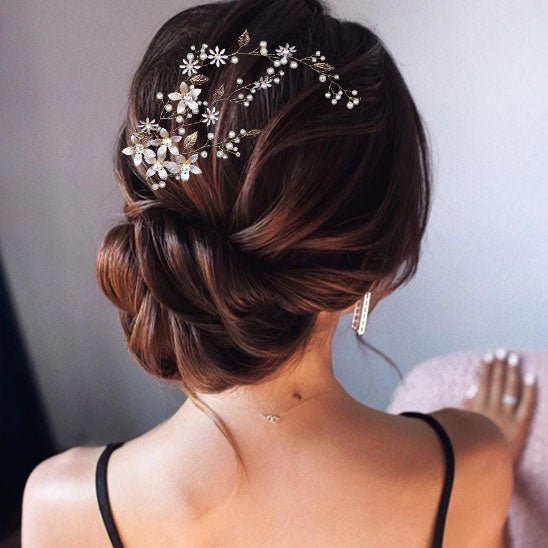 ACCESSOIRE CHEVEUX MARIAGE I REINEDOR™ pour les coiffures de baptême