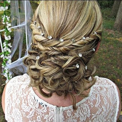 EPINGLE CHEVEUX MARIAGE | PinceCristal™ - Cristal tenant en place la coiffure d'une mariée très heureuse