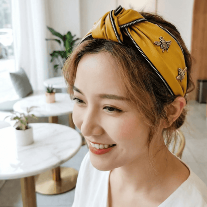 SERRE TETE | BEELOVEUR™ Couleur JoieCheveux ponpon